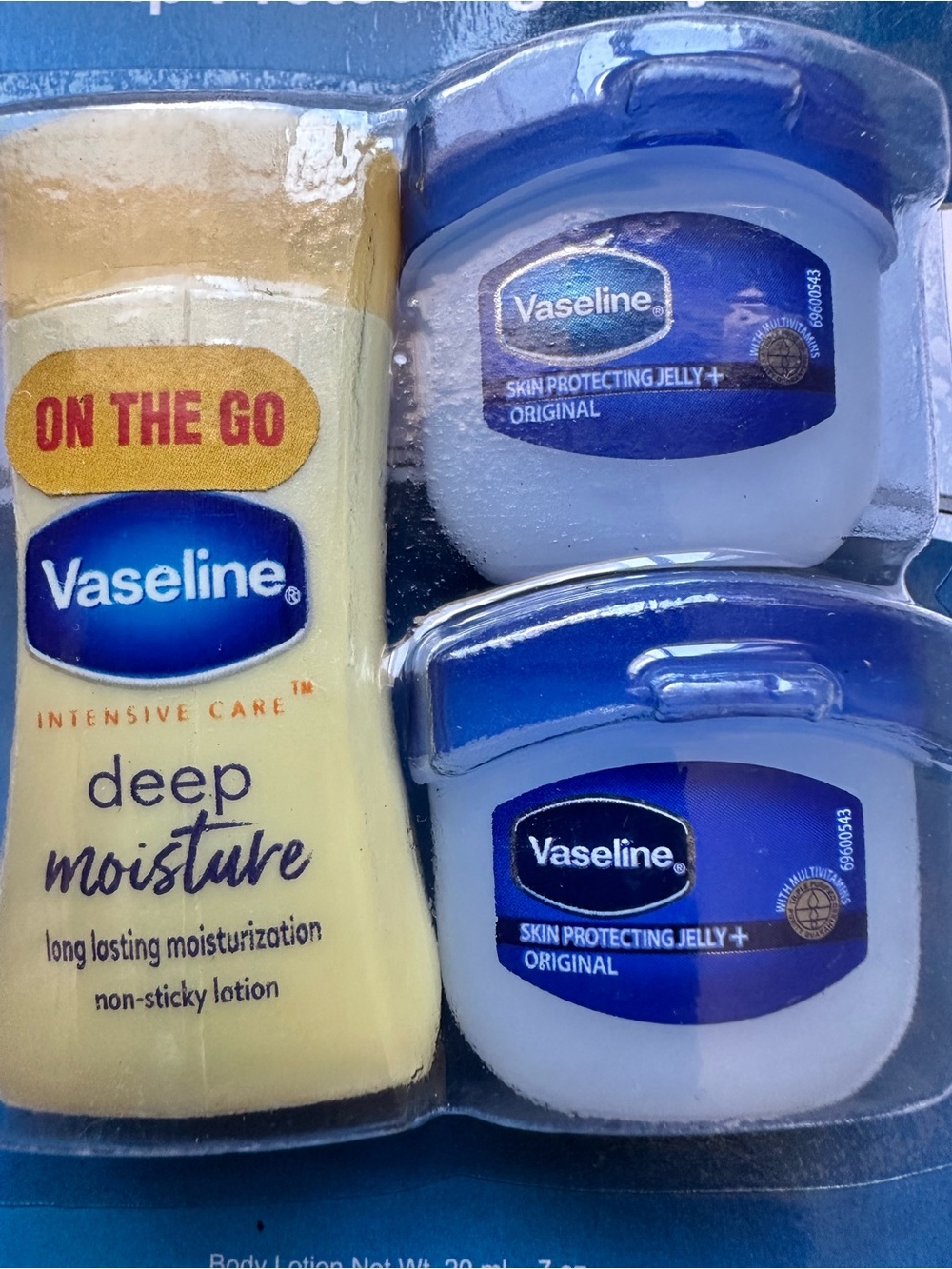 Vaseline Deep Moisture Lotion + Lip Protecting Jelly Duo - Yellow & White - Picture 2 of 2